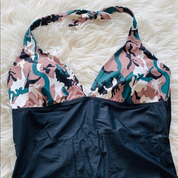 *Last One* Shenandoah Camouflage One Piece - Picture 8 of 9